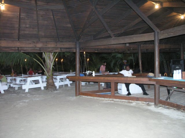 pb294803.jpg